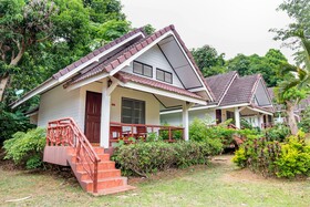 Lanta Village Resort by OYO Rooms