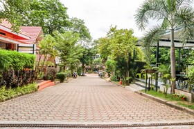 Lanta Village Resort by OYO Rooms