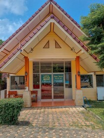 Lanta Village Resort by OYO Rooms