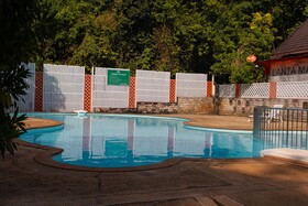 Lanta Village Resort by OYO Rooms