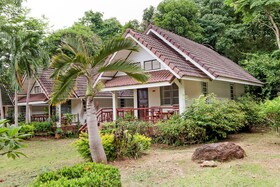 Lanta Village Resort by OYO Rooms