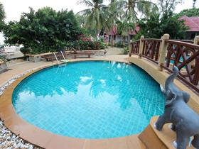 Lanta Villa Resort
