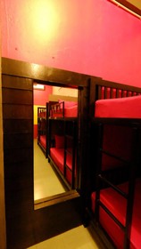Let It Bee Econo Hostel