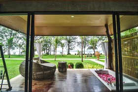 Long Beach Chalet