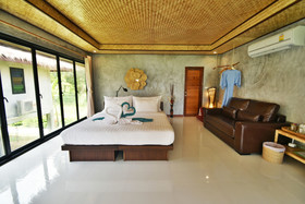 Long Beach Chalet