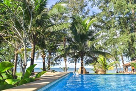 Long Beach Chalet