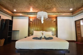 Long Beach Chalet