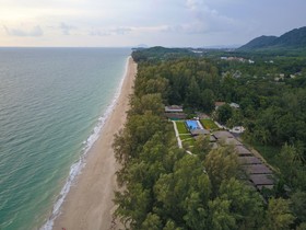 Long Beach Chalet