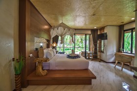 Long Beach Chalet