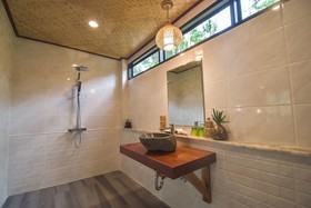 Long Beach Chalet