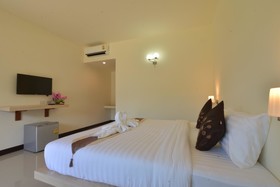 Malee Sirin Old Town Resort