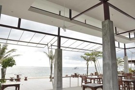Nakara Long Beach Resort