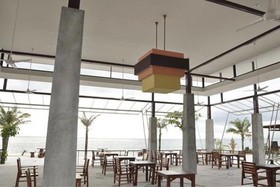 Nakara Long Beach Resort