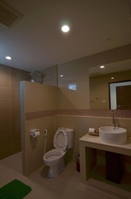 Nakara Long Beach Resort