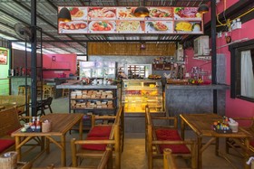 Pinky Bungalow