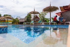 Pinky Bungalow