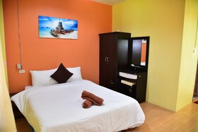 Prukrom Guesthouse