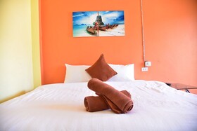 Prukrom Guesthouse