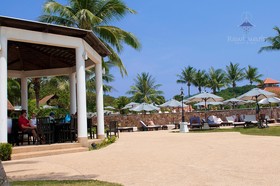 Rawi Warin Resort & Spa