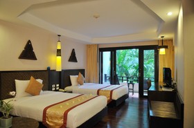 Rawi Warin Resort & Spa
