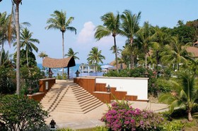 Rawi Warin Resort & Spa
