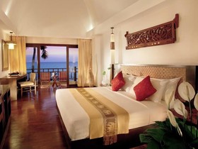 Rawi Warin Resort & Spa