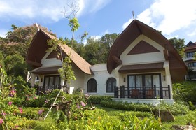 Rawi Warin Resort & Spa