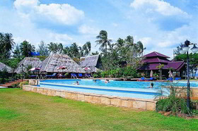 Twin Bay Resort