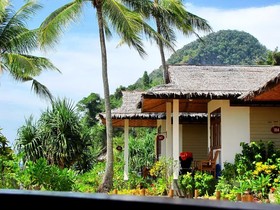 Koh Mook Charlie Beach Resort