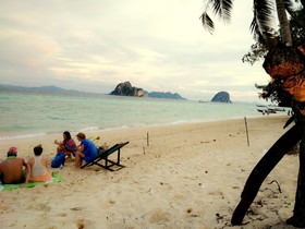 Koh Ngai Kaimuk Thong Resort