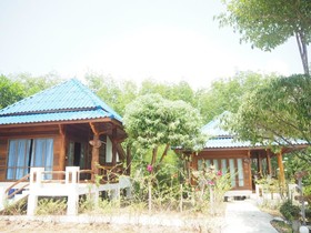 Esmeralda View Resort