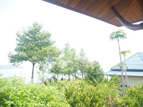 Esmeralda View Resort