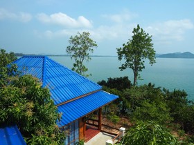 Esmeralda View Resort