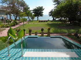 Yao Yai Beach Resort