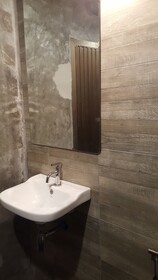 8 Sleeper Street Hostel