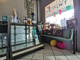 8 Sleeper Street Hostel