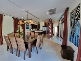 Amatapura Beach Villa 12
