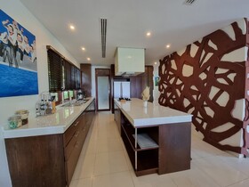 Amatapura Beach Villa 12