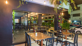 Amity Poshtel