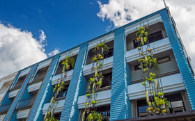 Amity Poshtel