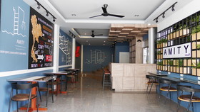 Amity Poshtel