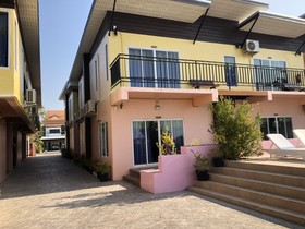 Anyavee Nam Mao Beach Resort