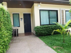 Aonang Oscar Pool Villas