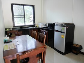 Aonang Oscar Pool Villas