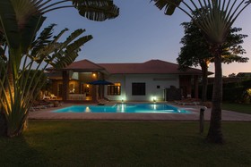 Baan Oriental