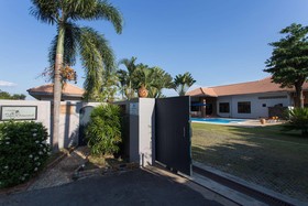 Baan Oriental