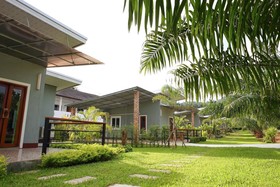 OYO 690 Bann Supansa Resort