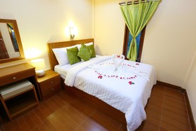 OYO 690 Bann Supansa Resort