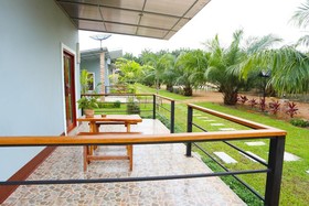 OYO 690 Bann Supansa Resort
