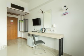 City Hotel